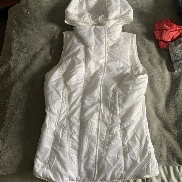 ✨White lululemon vest✨ - Picture 2 of 6